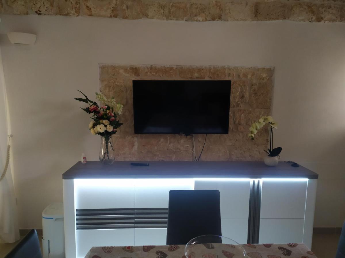 הוילה אוסטוני Soggiorno Galasso מראה חיצוני תמונה
